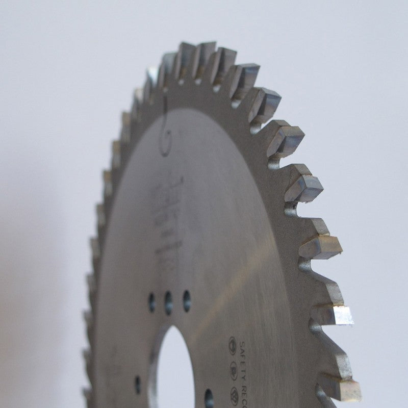 HM zaagbladen voor CNC-bewerkingscentra – FR